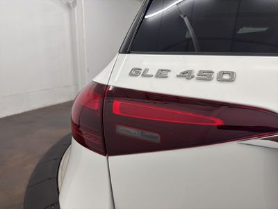 2026 Mercedes-Benz GLE — photo 11 view