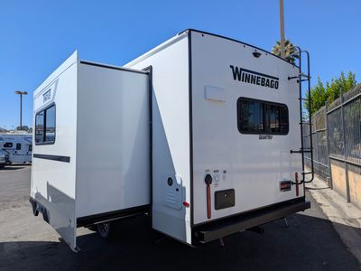 2026 Winnebago Thrive — photo 9 view