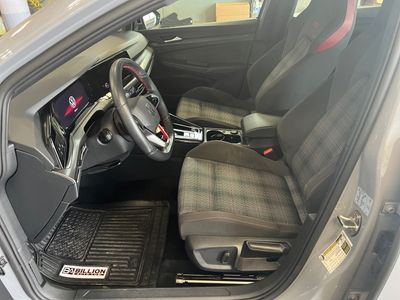 2024 Volkswagen Golf GTI — photo 8 view