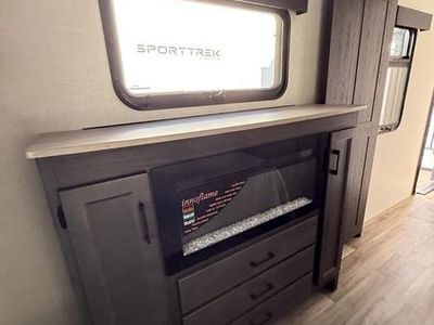 2026 Venture RV SPORTTREK - Photo 18