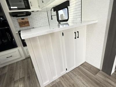 2026 Venture RV SPORTTREK - Photo 9