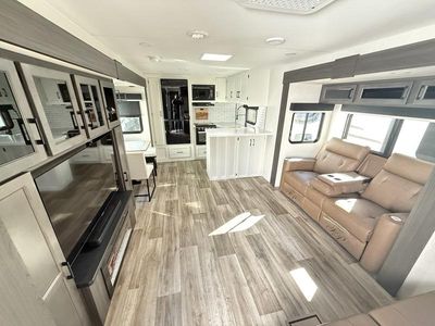 2026 Venture RV SPORTTREK - Photo 3