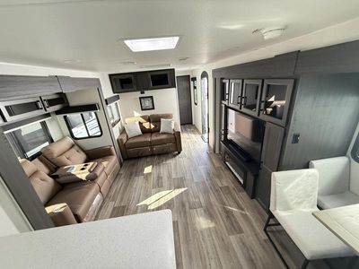 2026 Venture RV SPORTTREK - Photo 4