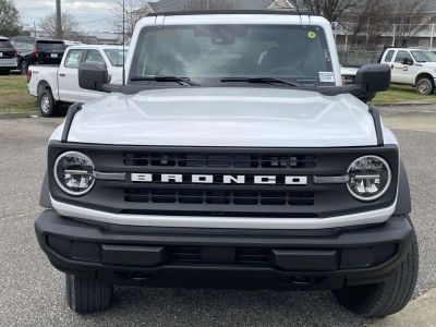 2026 Ford Bronco — photo 8 view