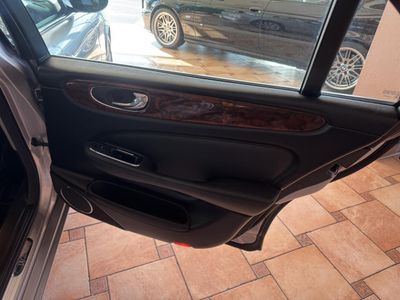 2005 Jaguar XJ-Series - Photo 18