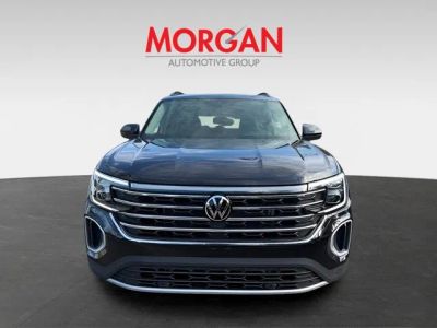 2026 Volkswagen Atlas — side profile view