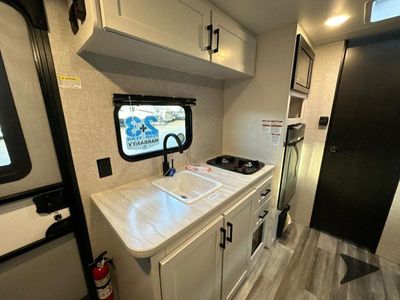 2026 Jayco Jay Flight SLX - Photo 12