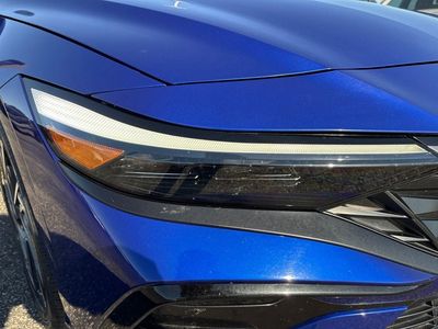 2025 Hyundai Elantra - Photo 4