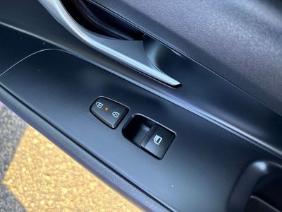 2025 Hyundai Elantra - Photo 29