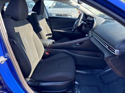 2025 Hyundai Elantra - Photo 26