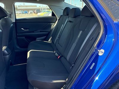 2025 Hyundai Elantra - Photo 21