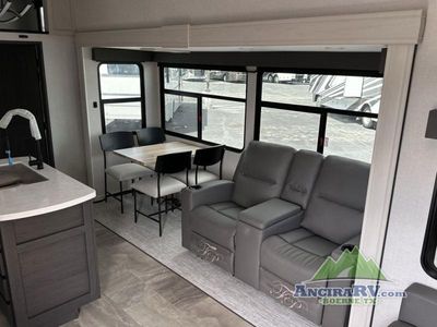 2026 Coachmen RV Chaparral - Photo 7