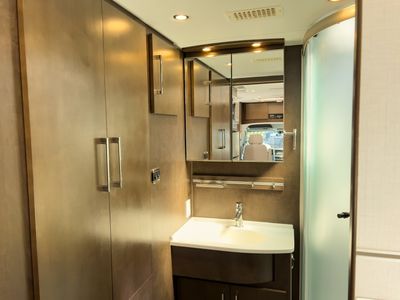 2019 Leisure Travel Vans UNITY - Photo 22
