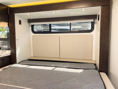 2019 Leisure Travel Vans UNITY - Photo 17