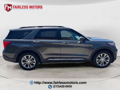 2020 Ford Explorer — interior view