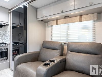 2026 Coachmen Freelander - Photo 9