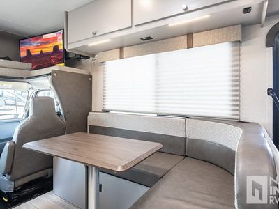 2026 Coachmen Freelander - Photo 12
