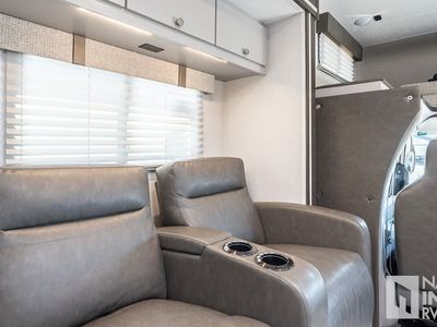 2026 Coachmen Freelander - Photo 11