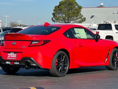 2026 Toyota GR86 - Photo 2