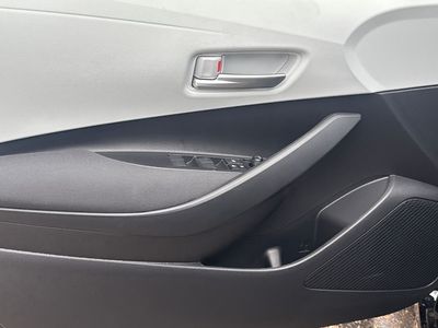 2026 Toyota Corolla Hybrid - Photo 6