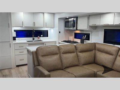 2026 Brinkley Model I - Photo 6