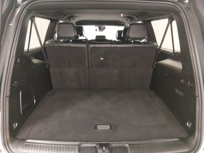 2023 Jeep Wagoneer L — photo 11 view