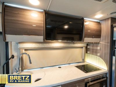2024 Thor Motor Coach Tiburon Sprinter - Photo 12