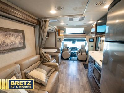 2024 Thor Motor Coach Tiburon Sprinter - Photo 9