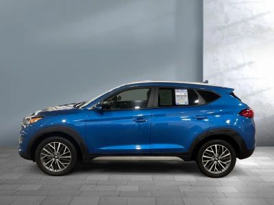 2020 Hyundai Tucson — rear three-quarter view
