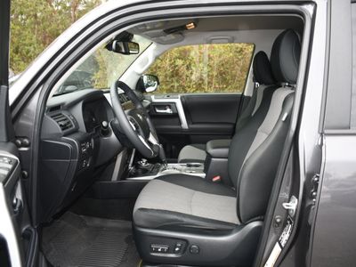 2023 Toyota 4Runner - Photo 7