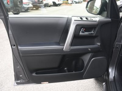 2023 Toyota 4Runner - Photo 9