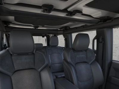 2026 Ford Bronco — photo 12 view