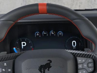 2026 Ford Bronco — photo 13 view
