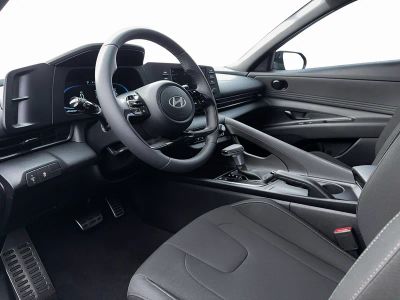 2026 Hyundai Elantra - Photo 14