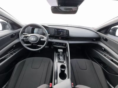 2026 Hyundai Elantra - Photo 13