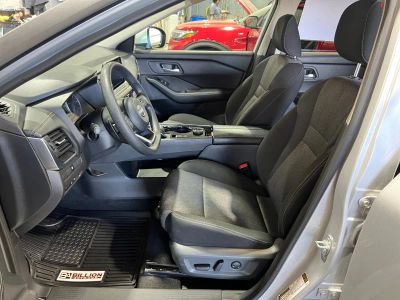 2024 Nissan Rogue — photo 9 view