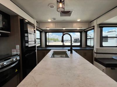 2026 Jayco NORTH TRAIL — photo 8 view