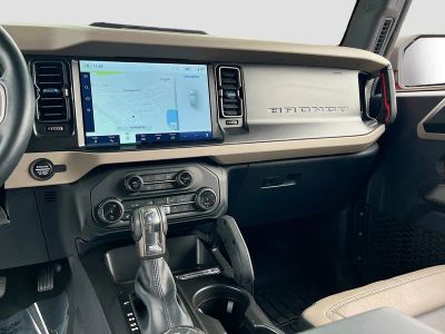 2022 Ford Bronco — photo 23 view
