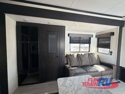 2025 Forest River RV Cherokee Wolf Pack - Photo 7