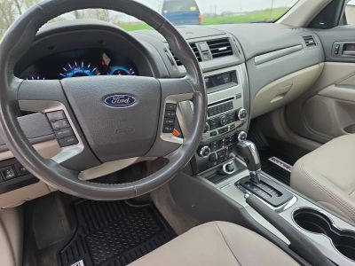 2011 Ford Fusion — photo 12 view