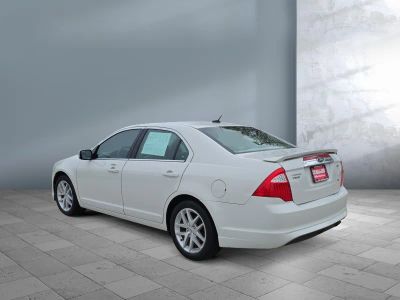 2011 Ford Fusion — interior view