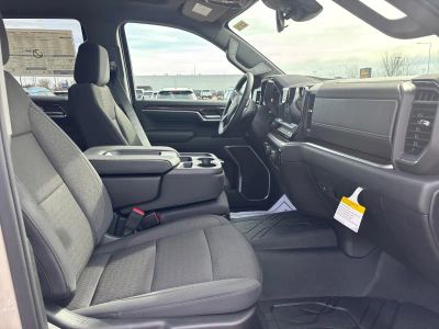 2026 Chevrolet Silverado 1500 — photo 15 view
