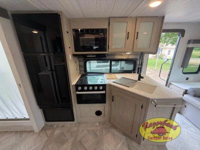 2024 Forest River RV Salem Cruise Lite — photo 8 view