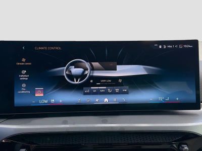 2026 BMW 2 Series — photo 18 view
