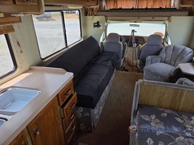 1989 Fleetwood RV Tioga — photo 23 view