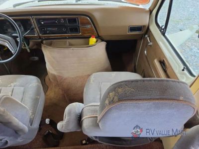 1989 Fleetwood RV Tioga — photo 12 view