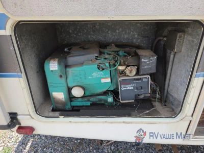 1989 Fleetwood RV Tioga — photo 14 view