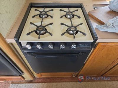 1989 Fleetwood RV Tioga — photo 21 view