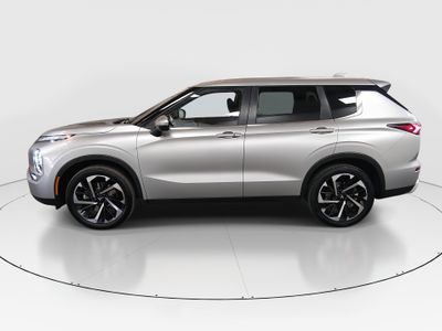 2024 Mitsubishi Outlander - Photo 4