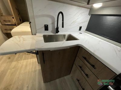2024 Grand Design Imagine - Photo 24
